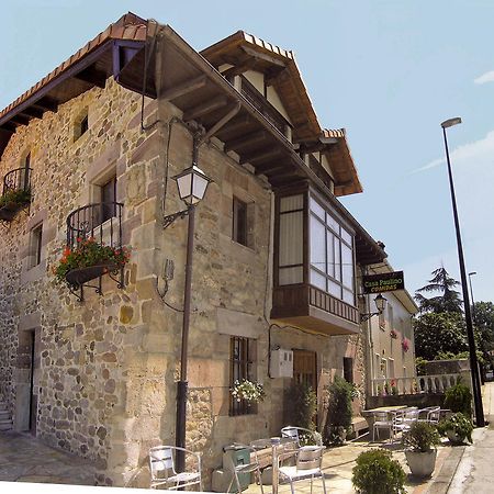 Casa Paulino Hotel Corrales De Buelna Bagian luar foto